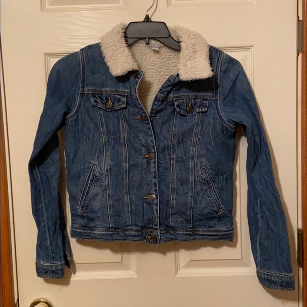 Girls jean jacket with faux fur lining